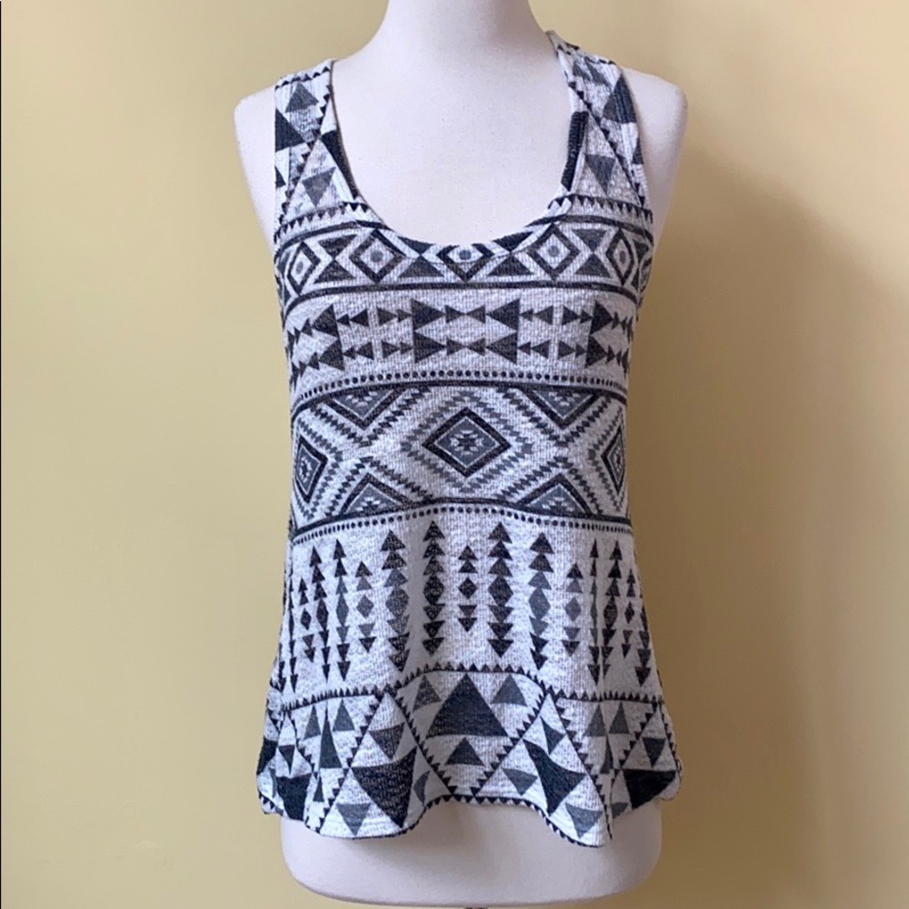 Love JL Tribal Pattern Textured Tank Top